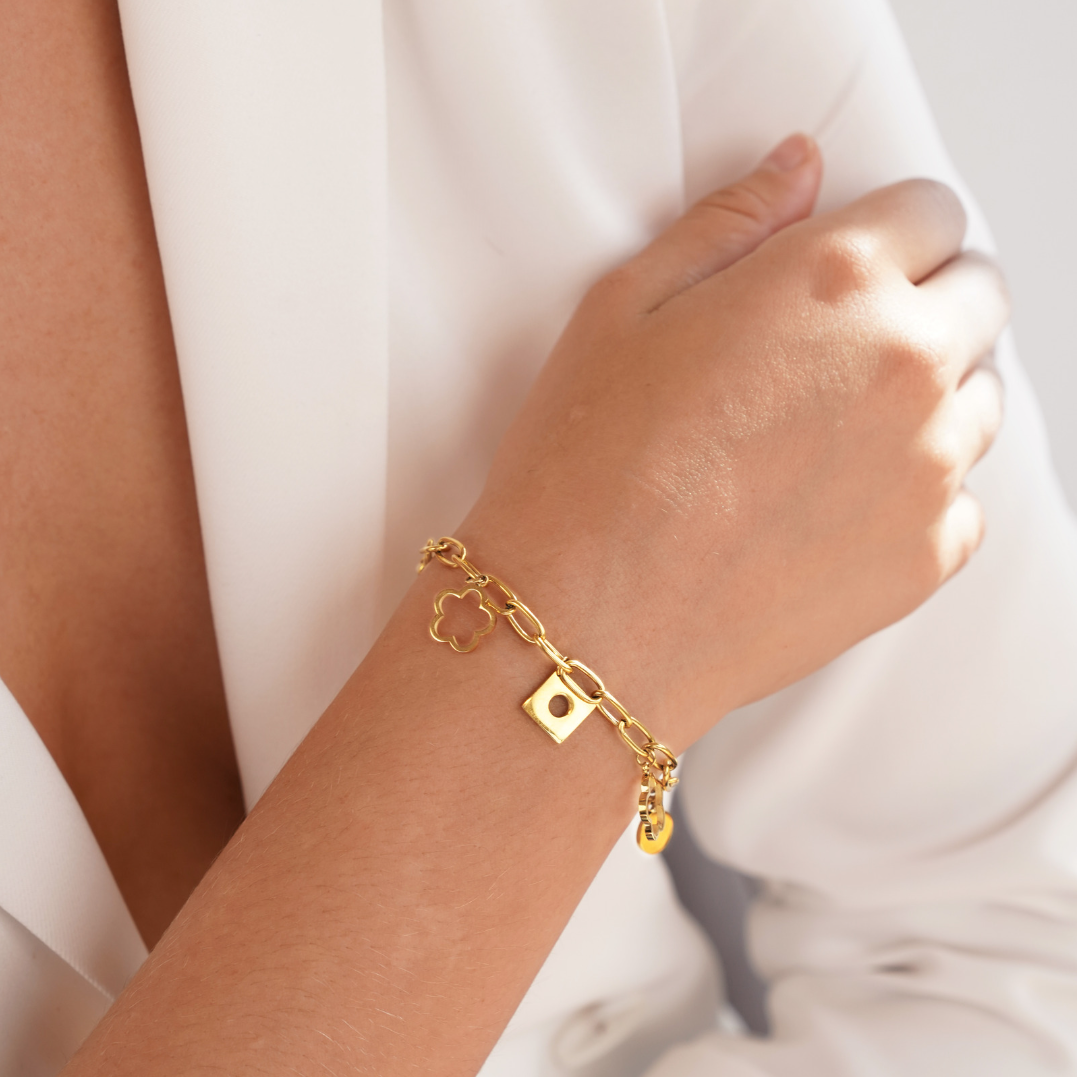 チャームブルームブレスレット