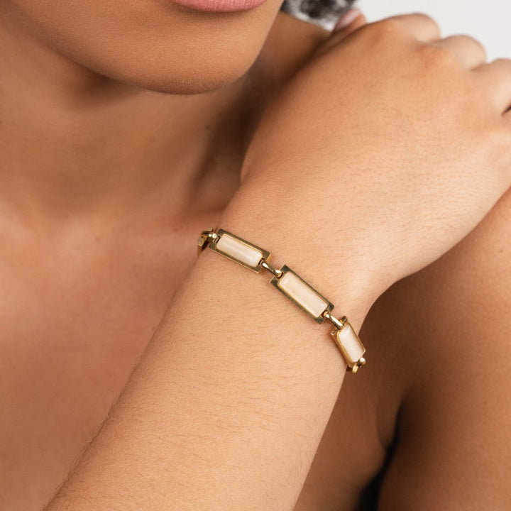 ラグジュラーム バゲットブレスレット